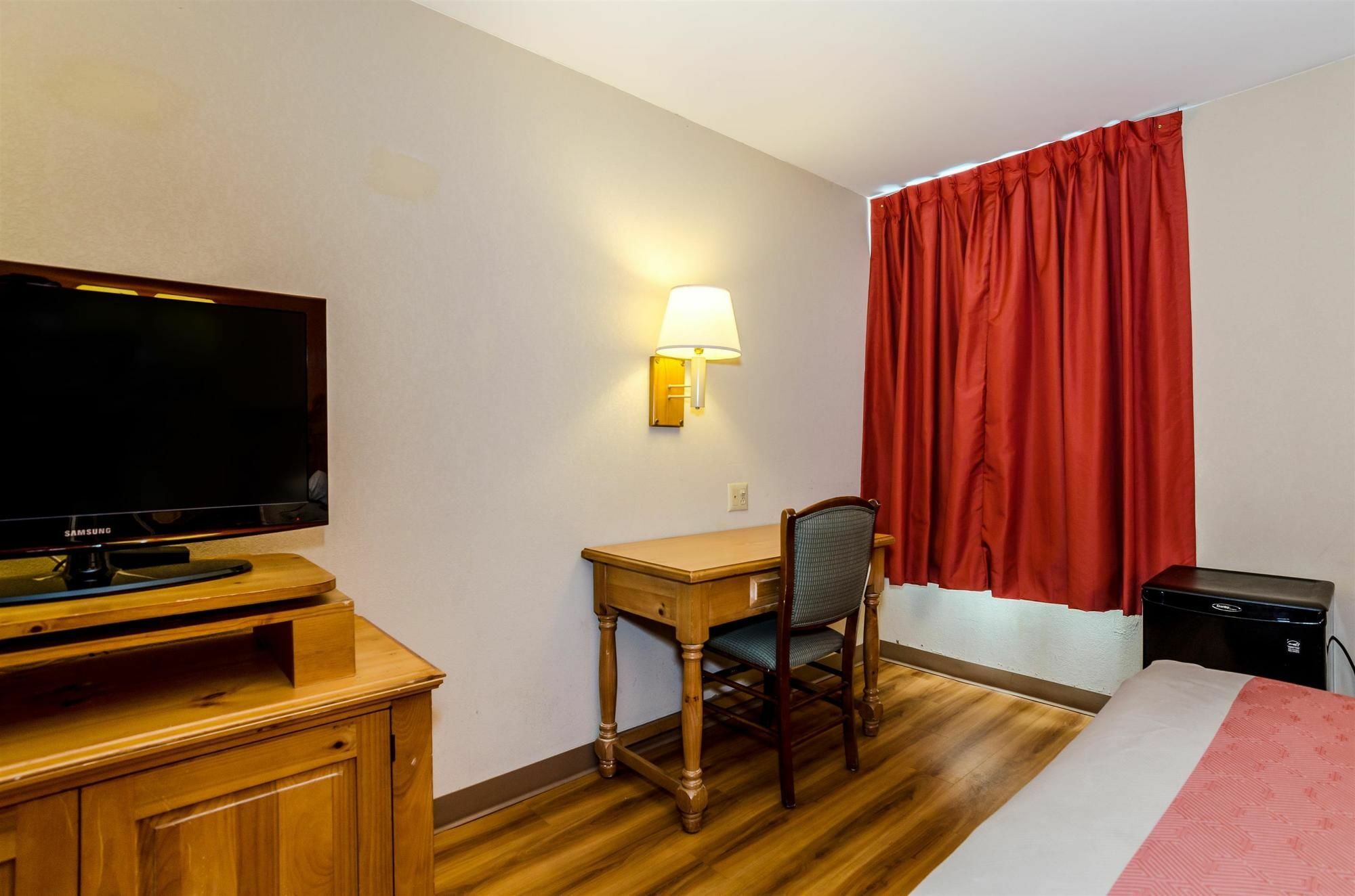 Motel 6-Newark, De מראה חיצוני תמונה