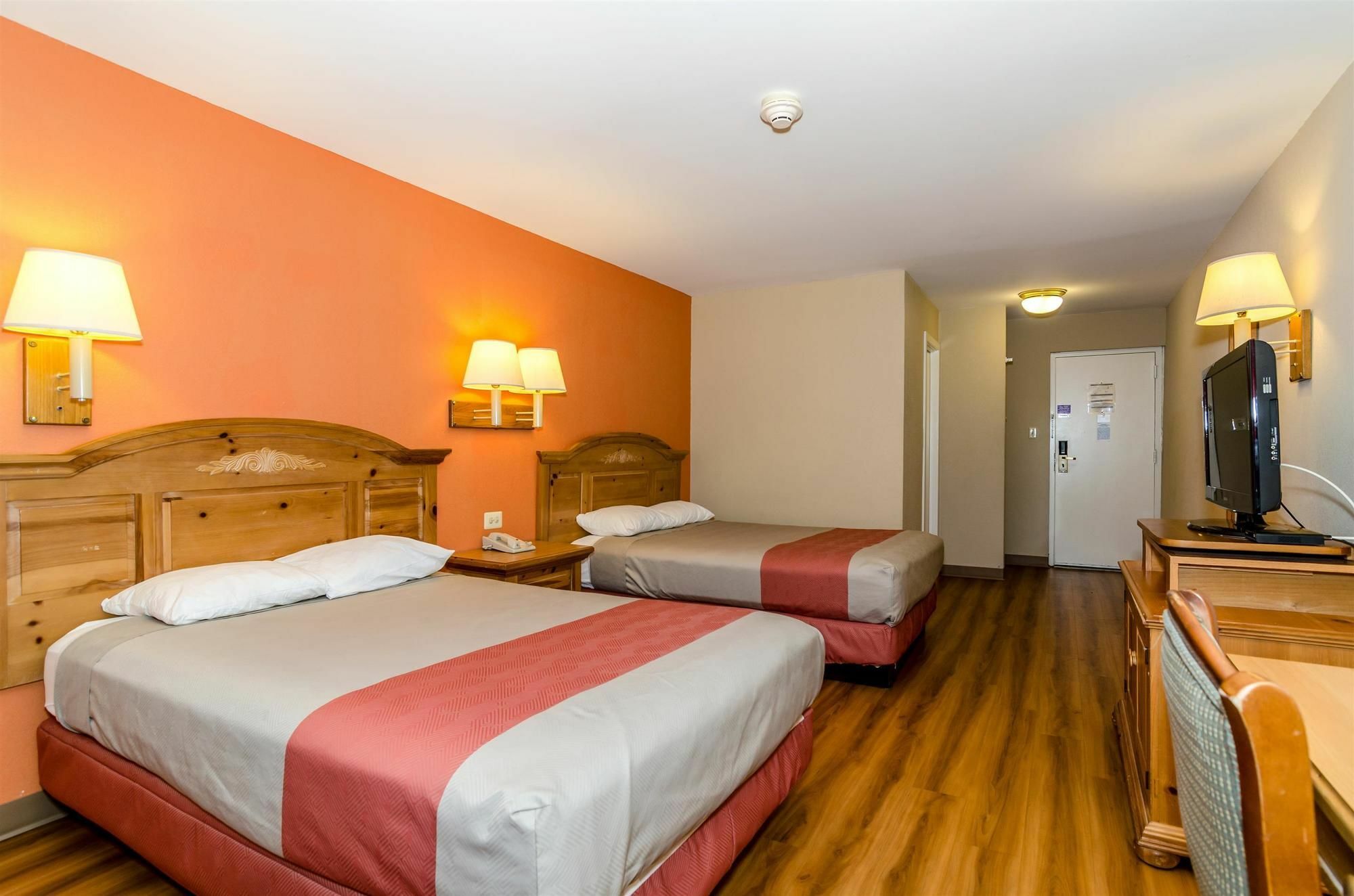 Motel 6-Newark, De מראה חיצוני תמונה